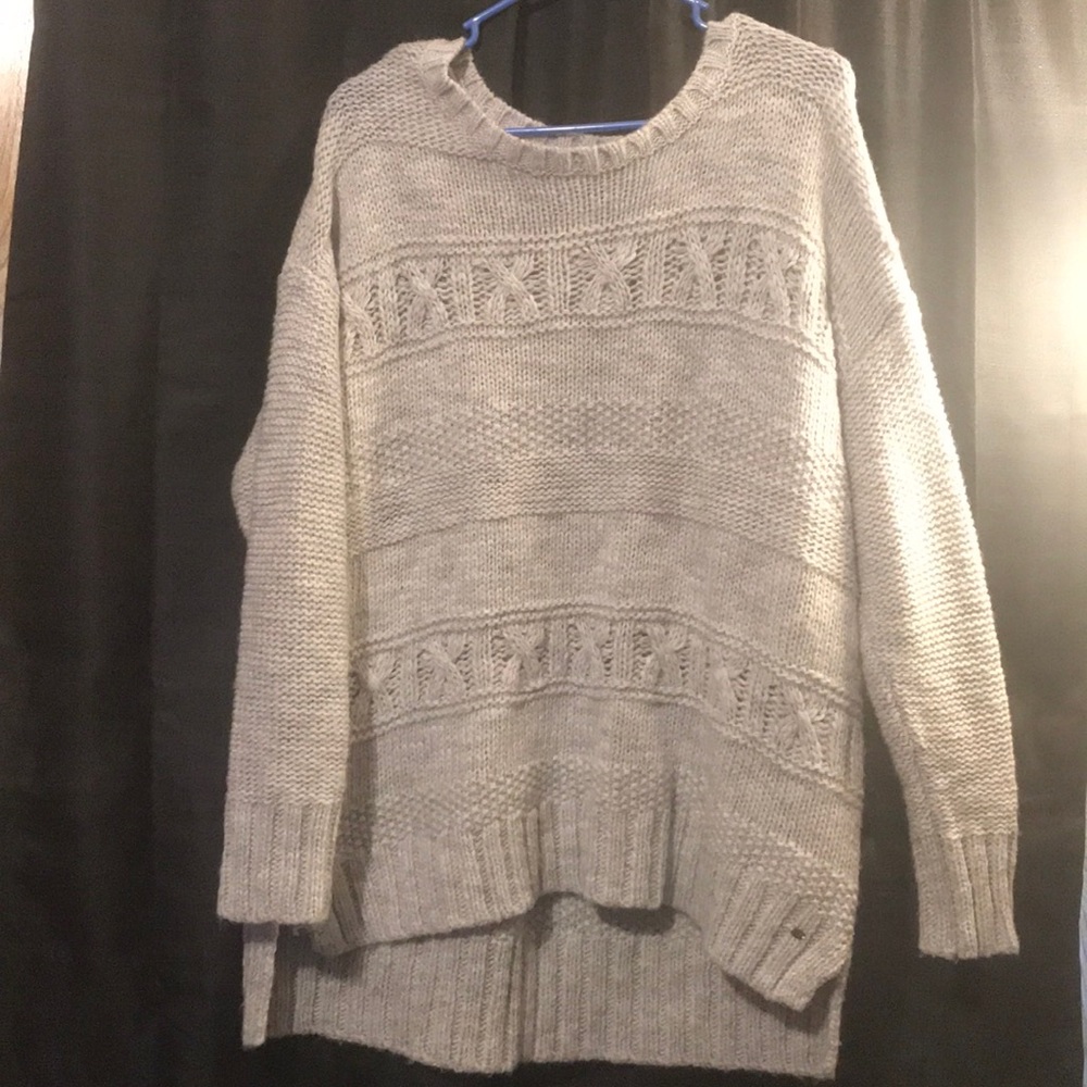 American Eagle cable Knit sweater.